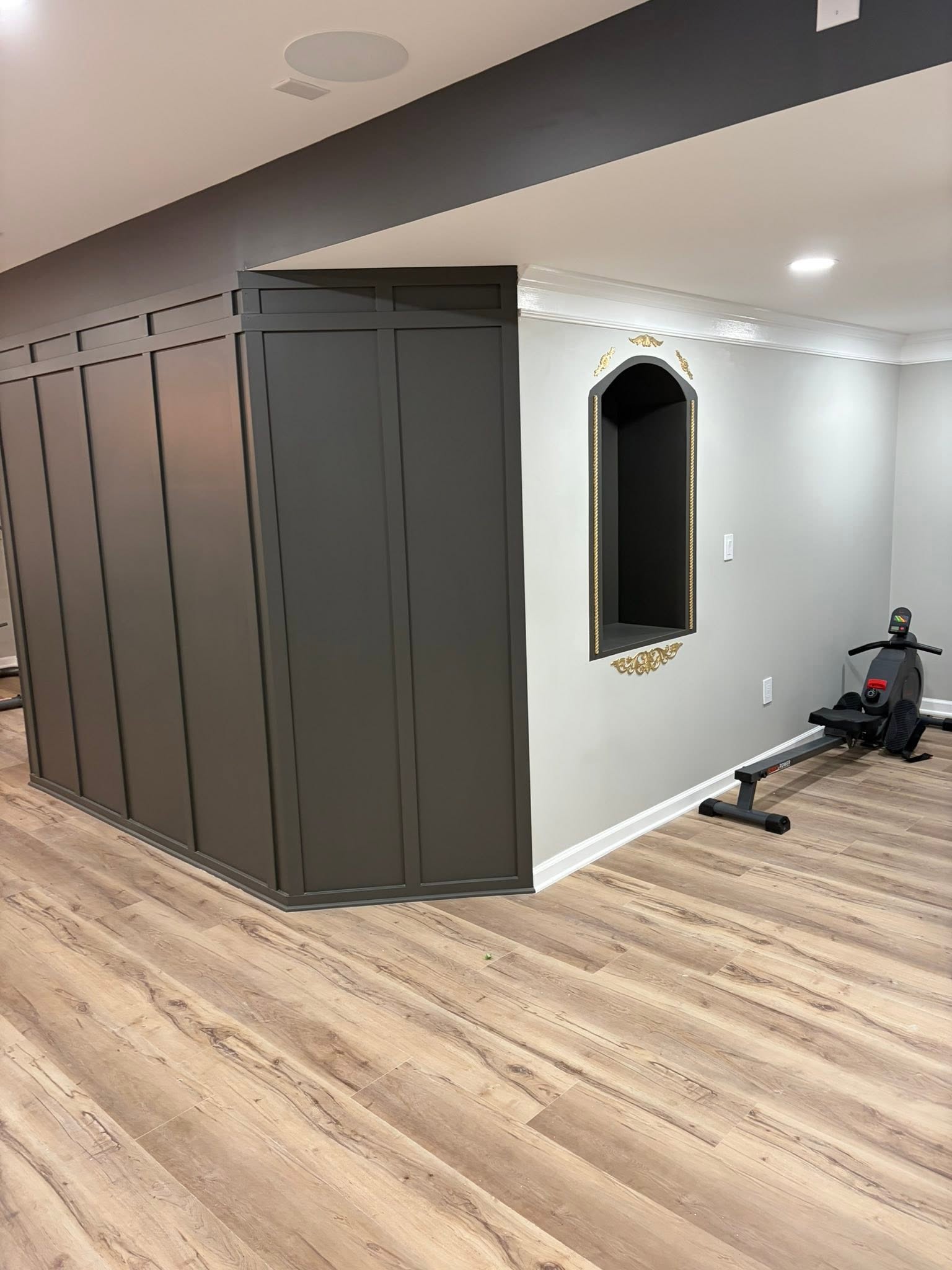 Finished basement in New Hudson, MI