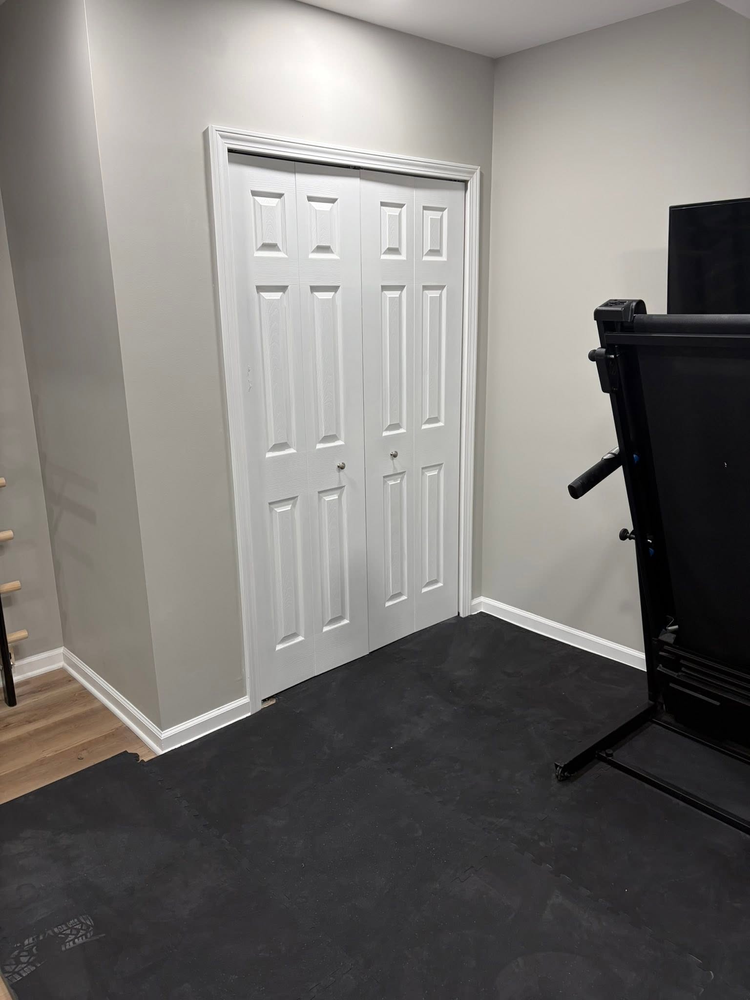 Finished basement in New Hudson, MI